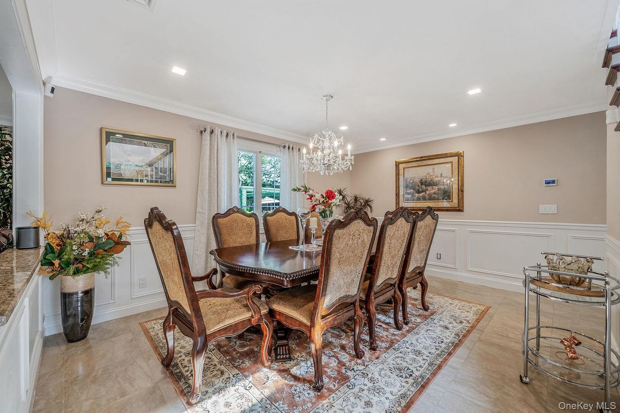 Chandelier, Dining room, Interior, Recessed Lighting