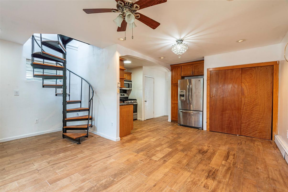 Chandelier, Interior, Kitchen, Recessed Lighting, Stainless Steel Appliances, Wood Texture Flooring