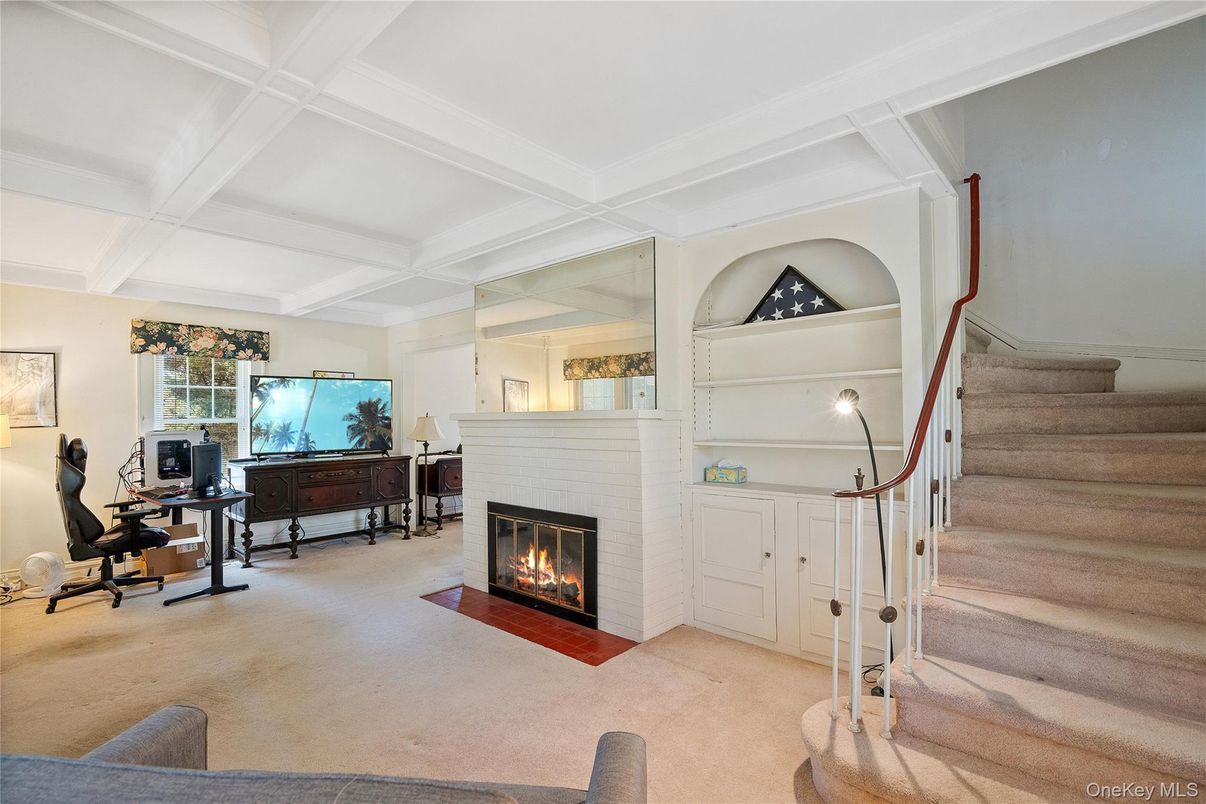 Fireplace, Home Office, Interior