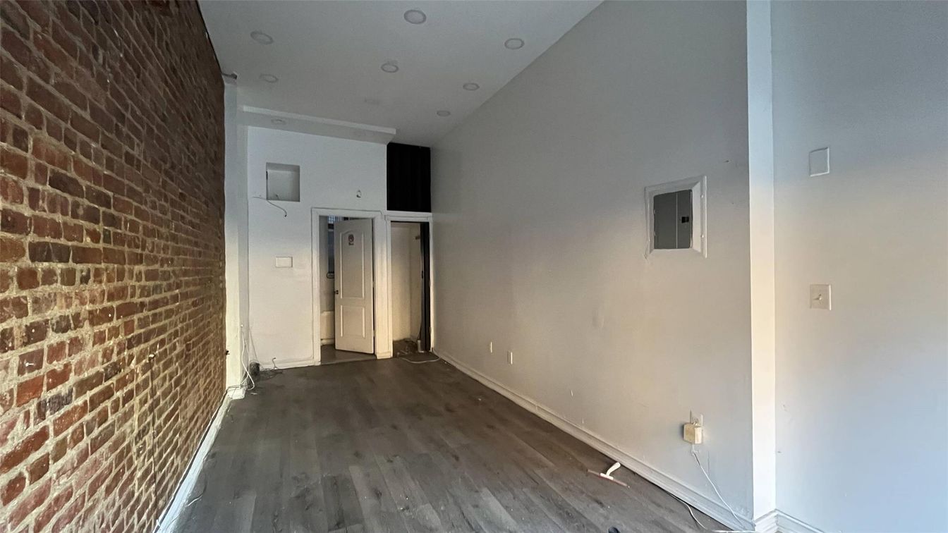 Empty room, Interior, Stone Walls, Wood Texture Flooring