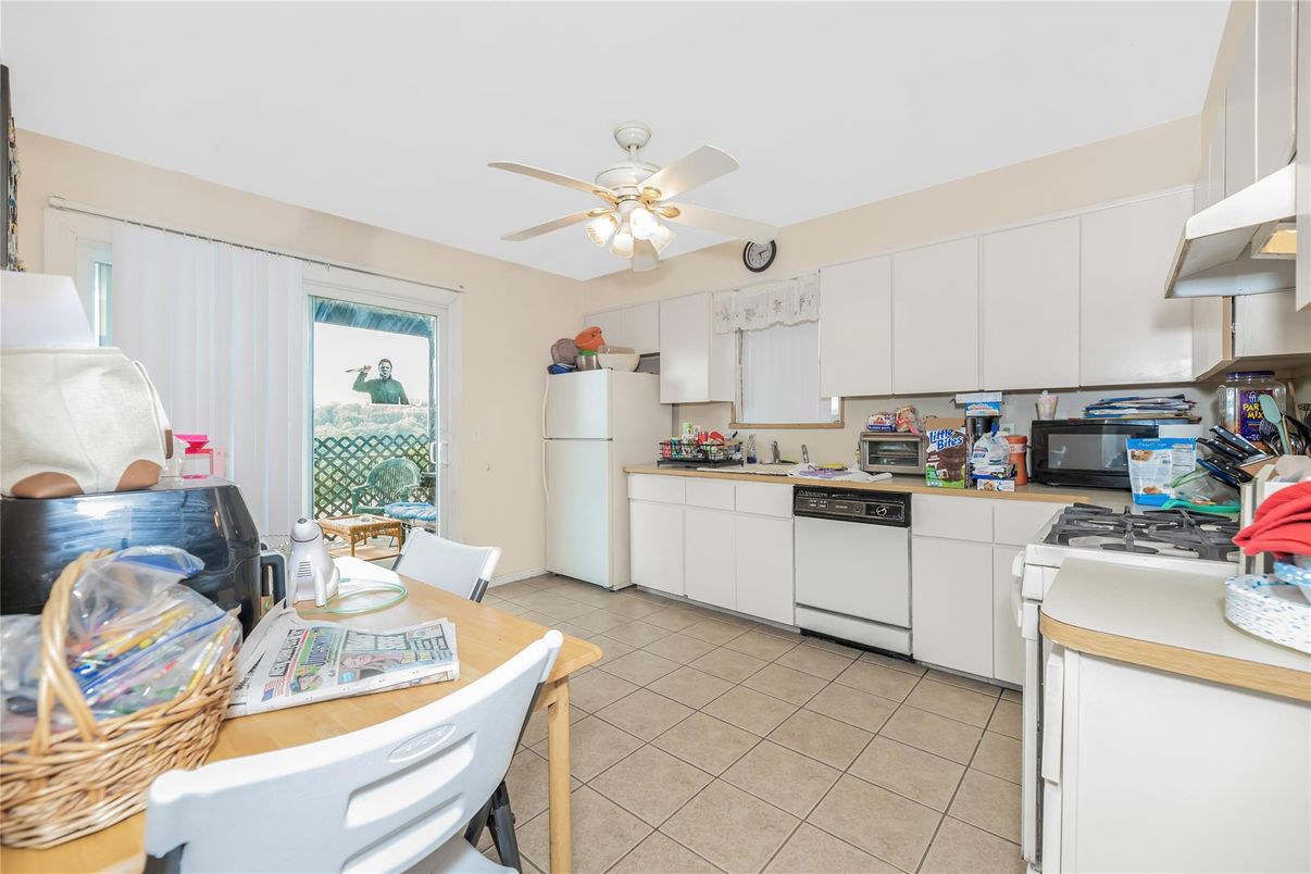 Dining room, Interior, Kitchen