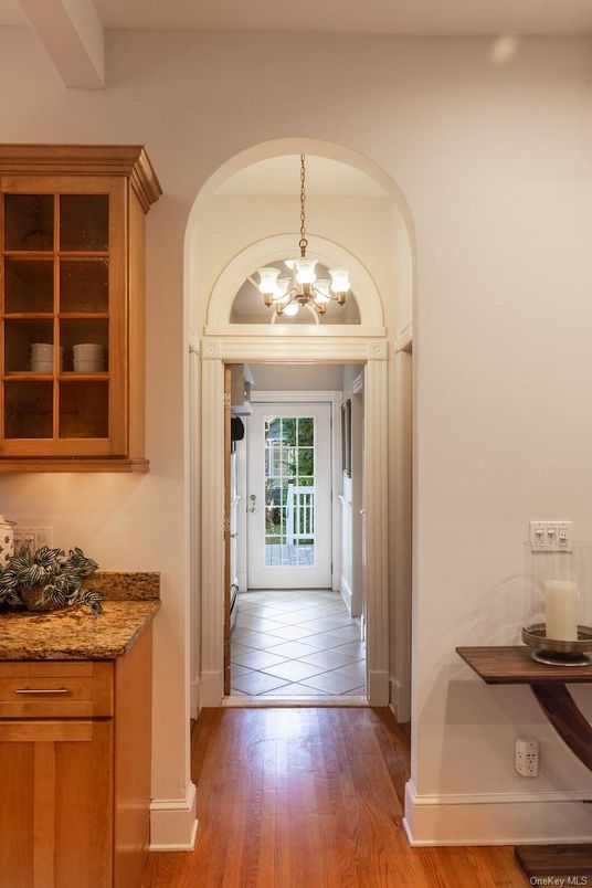 Chandelier, Interior, Wood Texture Flooring