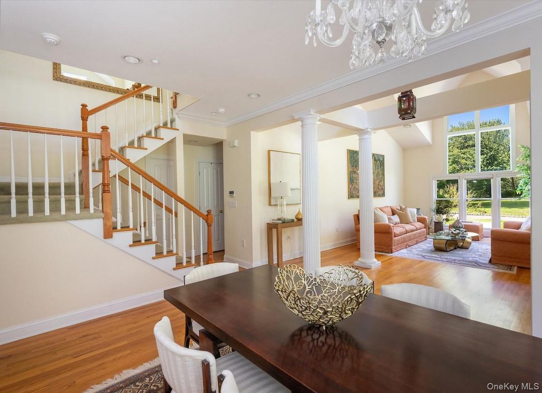 Dining room, Interior, Living room, Recessed Lighting, Wood Texture Flooring