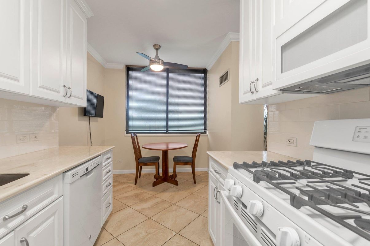 Dining room, Interior, Kitchen