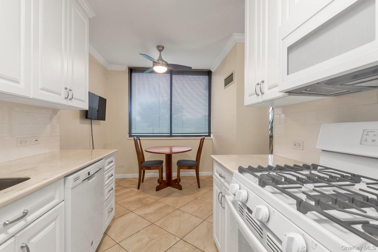 Dining room, Interior, Kitchen