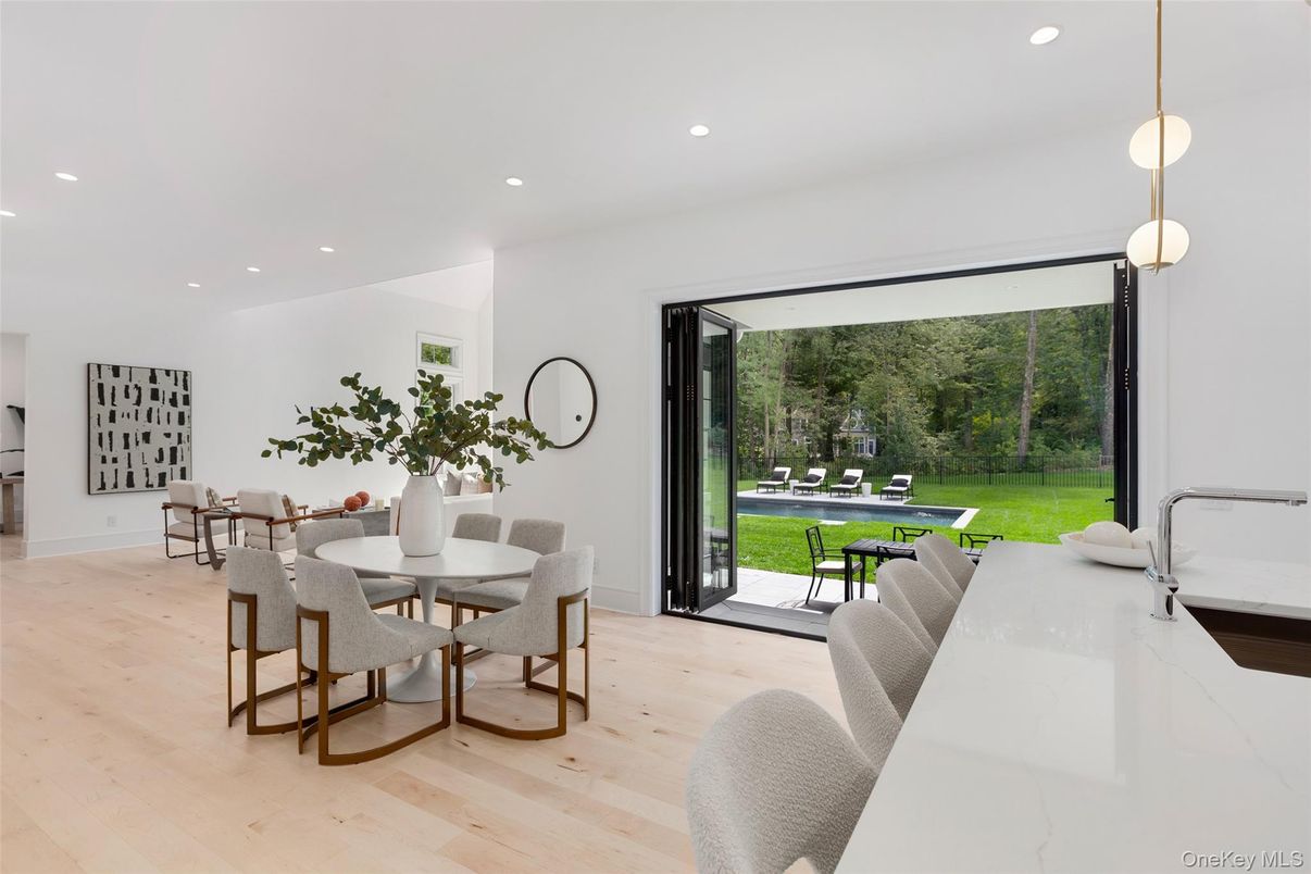 Dining room, Interior, Pendant Lights, Recessed Lighting, Wood Texture Flooring