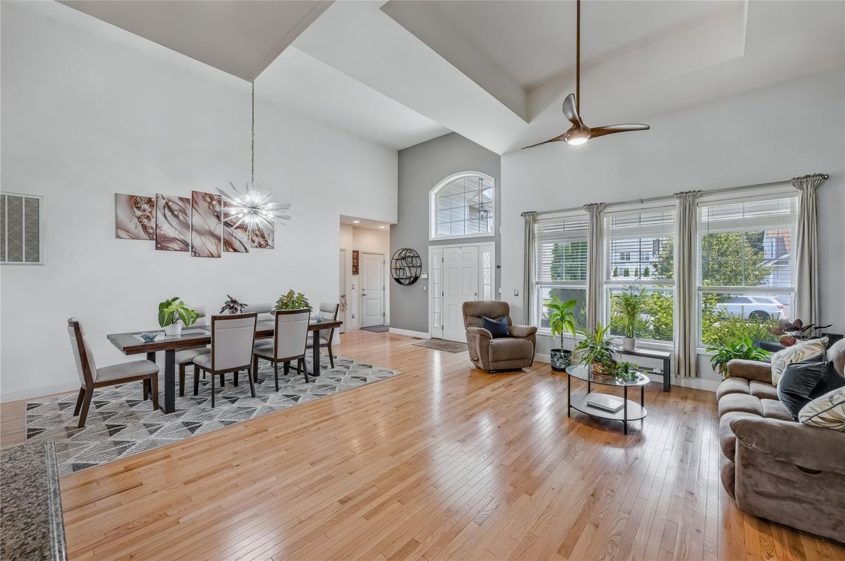 Dining room, Interior, Living room, Pendant Lights, Wood Texture Flooring