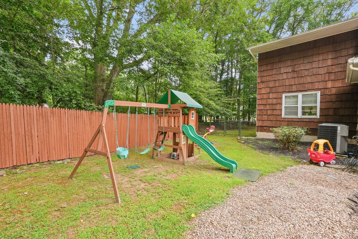 Backyard, Exterior, Playground