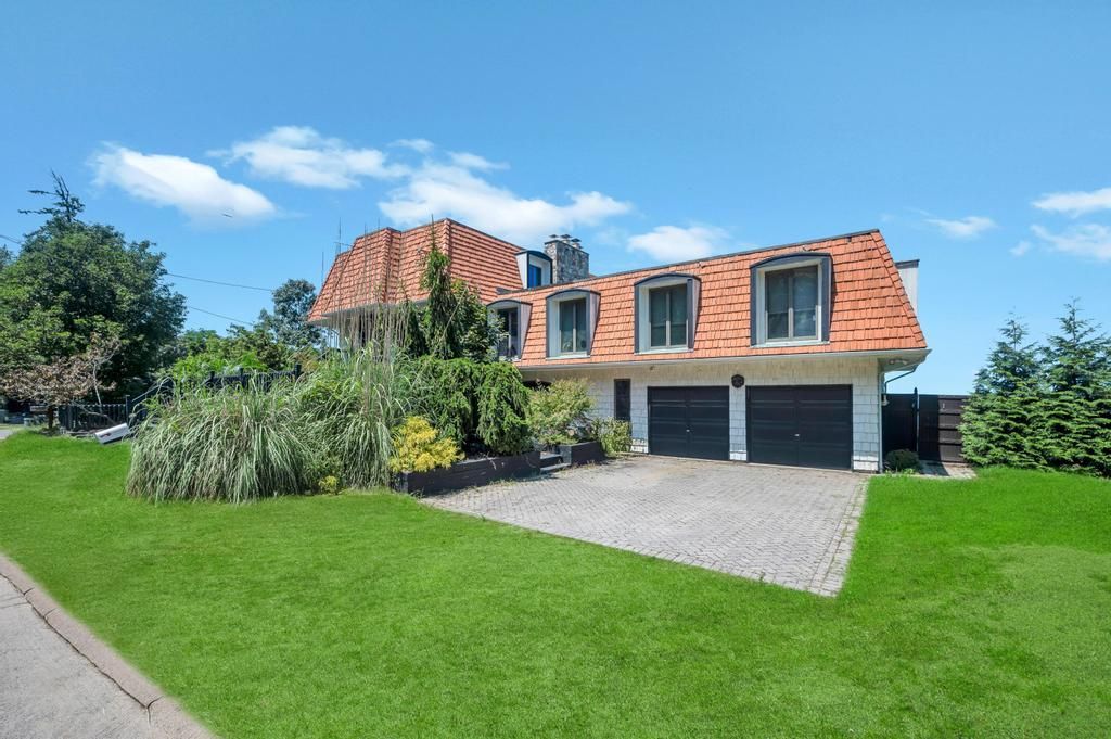 Attached, Backyard, Exterior, Facade, Cape Cod