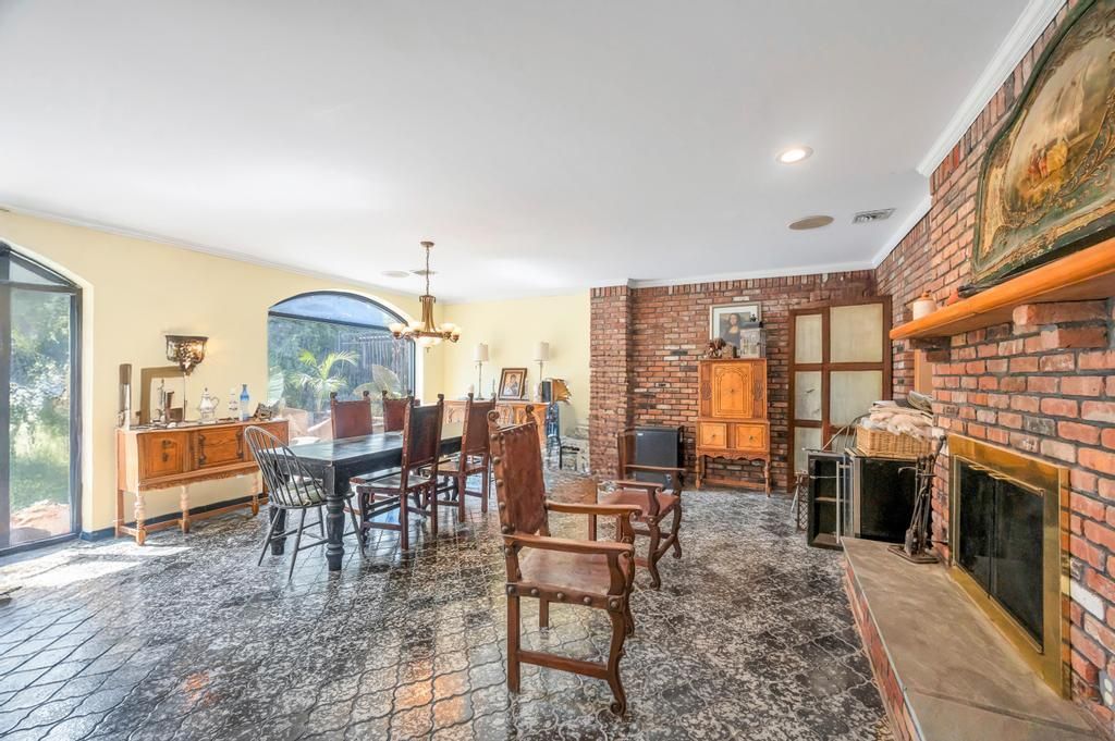Chandelier, Dining room, Fireplace, Interior, Recessed Lighting, Stone Walls