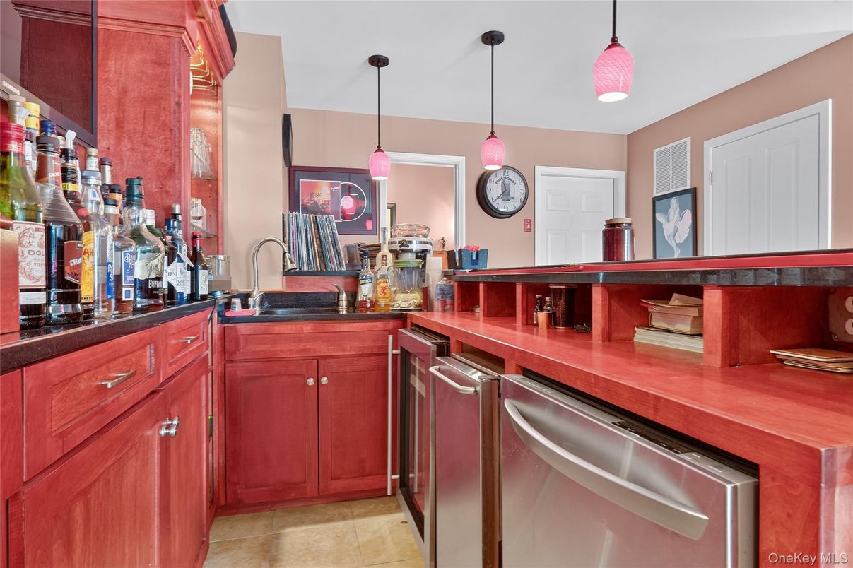 Interior, Kitchen, Pendant Lights, Stainless Steel Appliances