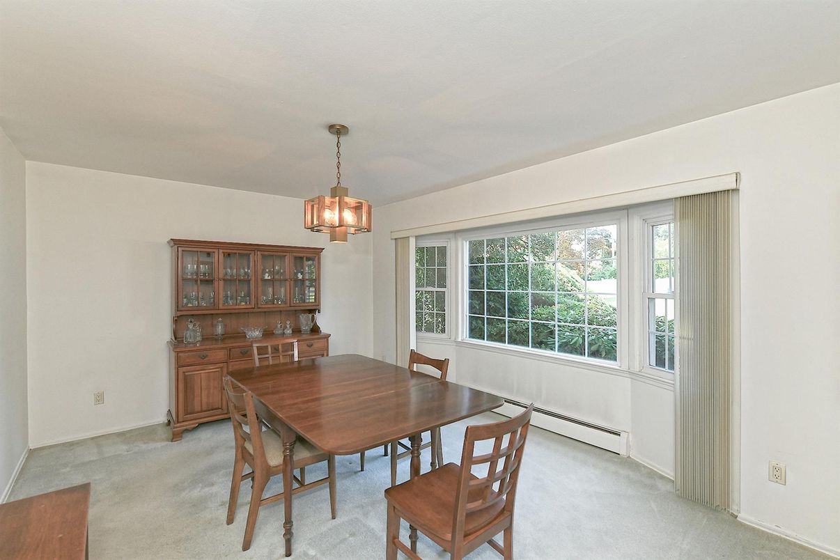 Dining room, Interior, Pendant Lights