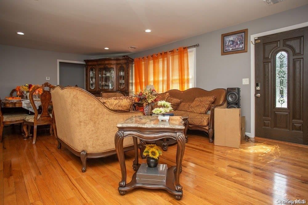 Dining room, Interior, Living room, Recessed Lighting, Wood Texture Flooring