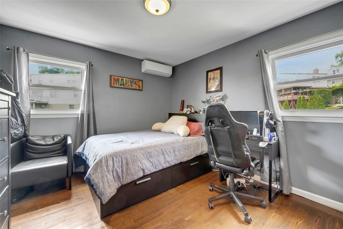 Bedroom, Home Office, Interior, Wood Texture Flooring
