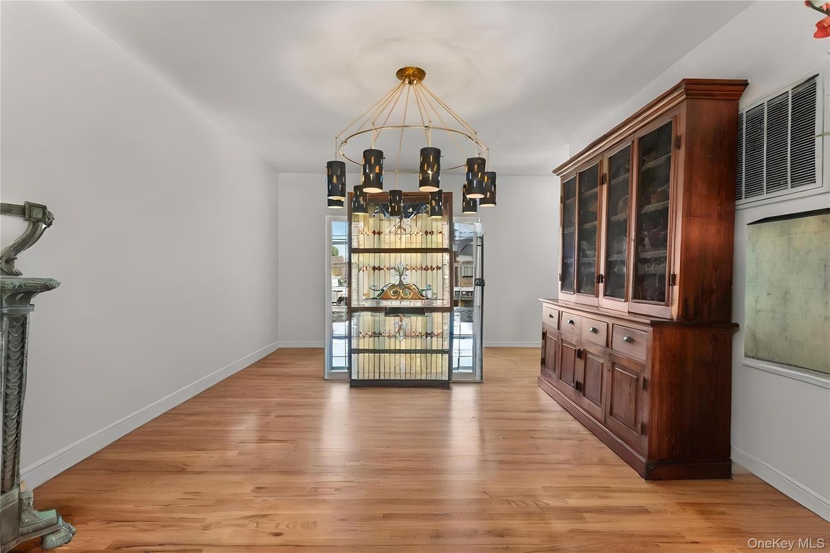 Interior, Wine Storage, Wood Texture Flooring