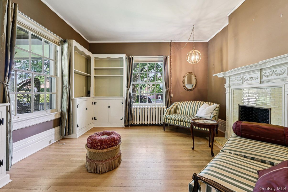 Fireplace, Interior, Pendant Lights, Wood Texture Flooring