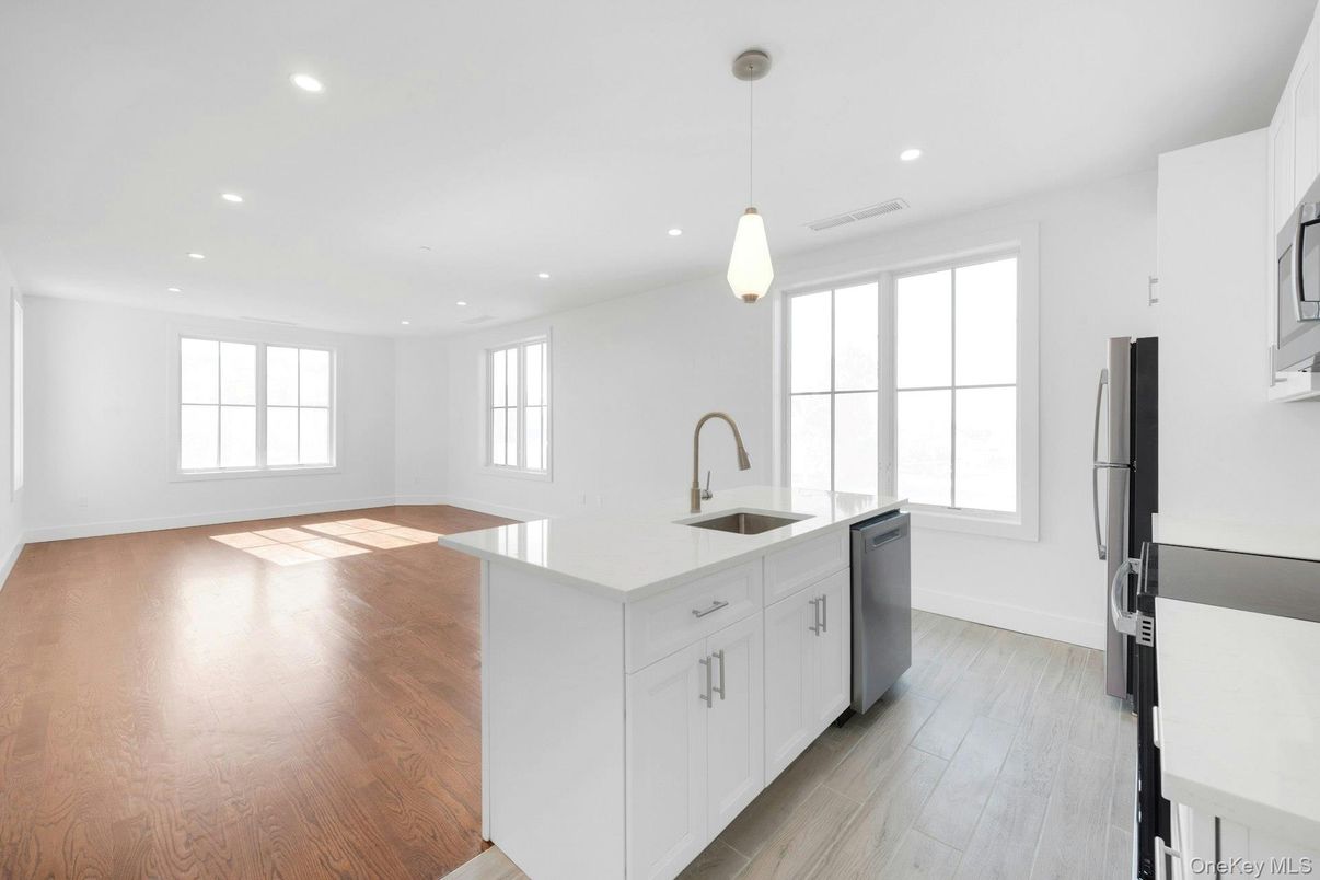 Interior, Kitchen, Pendant Lights, Recessed Lighting, Wood Texture Flooring