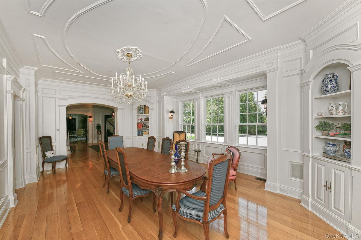 Chandelier, Dining room, Interior, Wood Texture Flooring