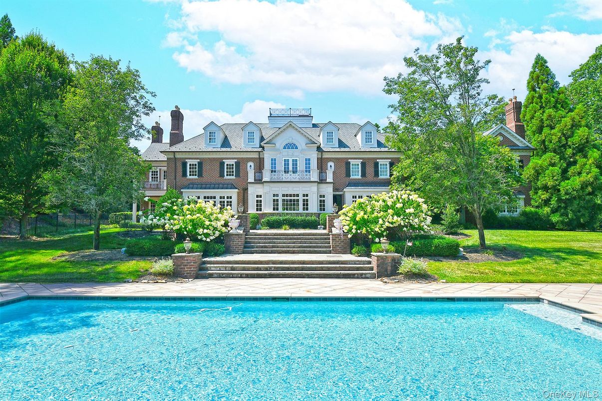 Exterior, Facade, Pool, French Provincial