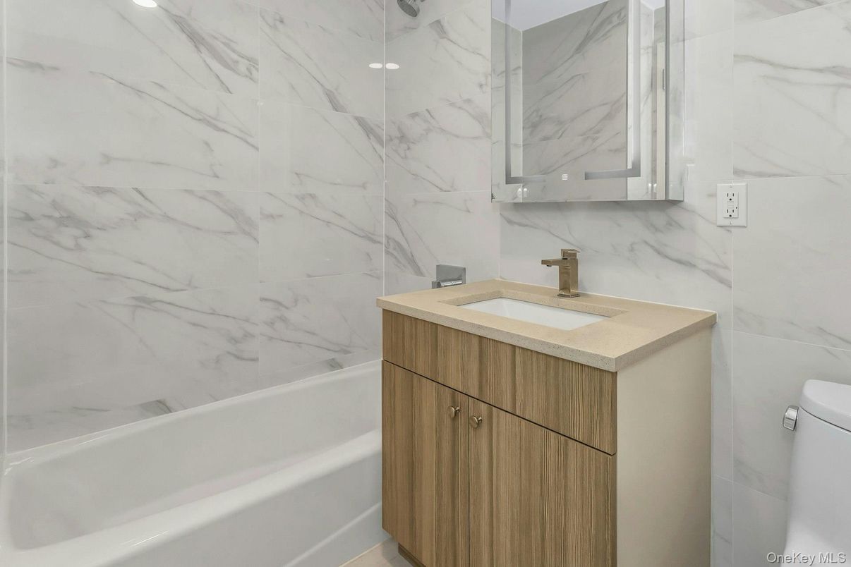 Bathroom, Interior, Marble Walls