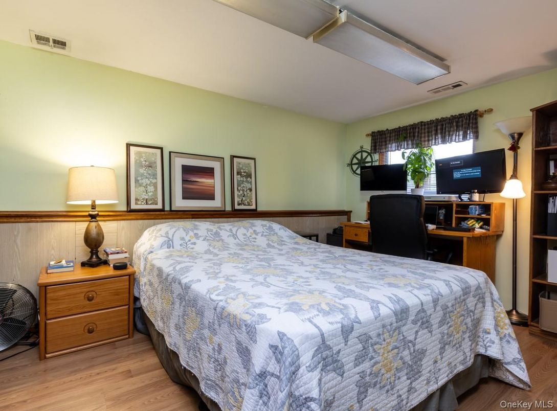 Bedroom, Home Office, Interior, Wood Texture Flooring