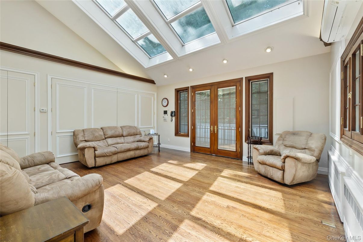Glass Ceilings, Interior, Living room, Recessed Lighting, Sun Room, Wood Texture Flooring