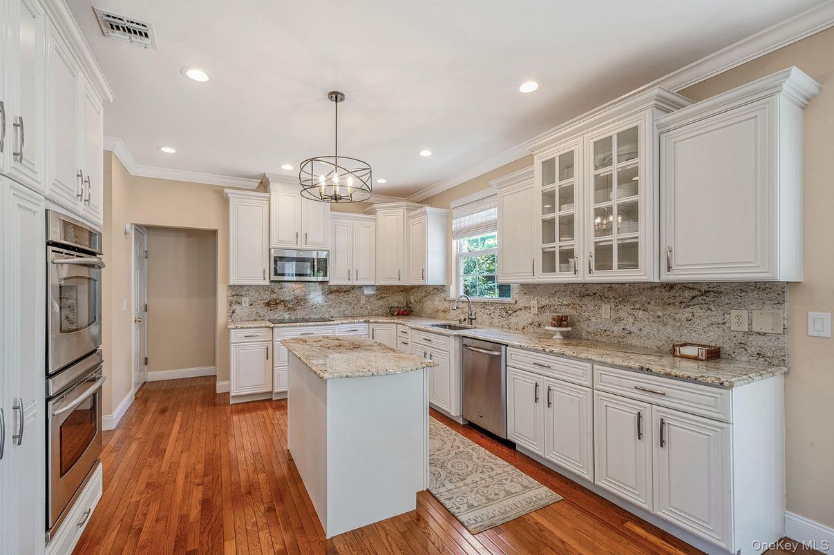 Chandelier, Interior, Kitchen, Pendant Lights, Recessed Lighting, Stainless Steel Appliances, Wood Texture Flooring