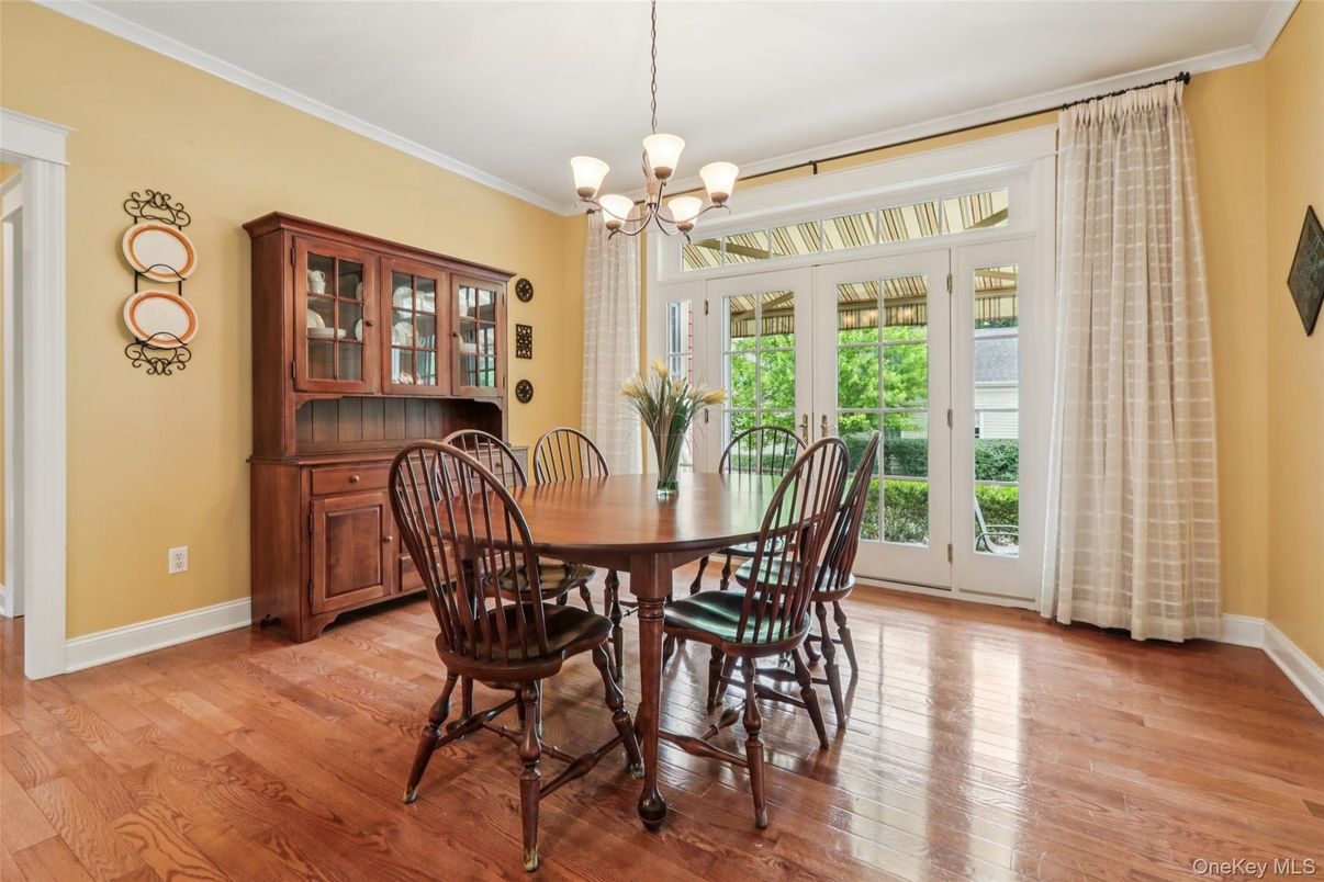Chandelier, Dining room, Interior, Wood Texture Flooring
