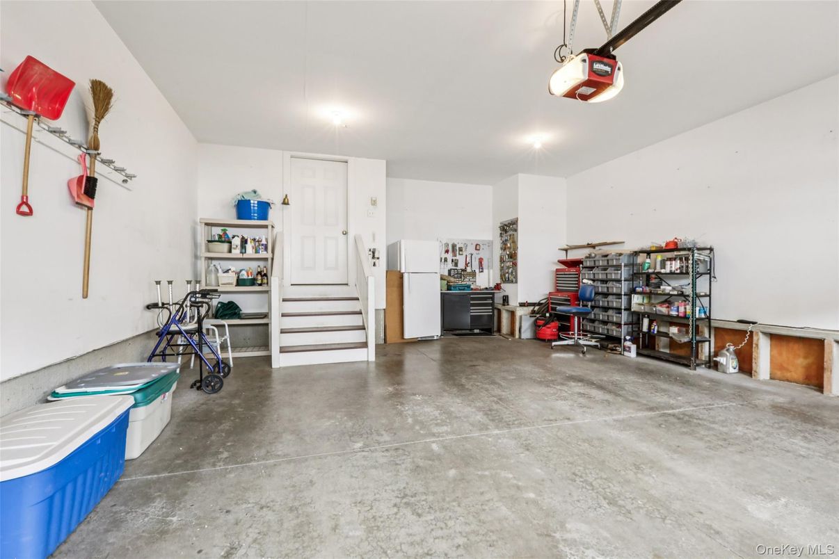 Garage, Interior, Recessed Lighting