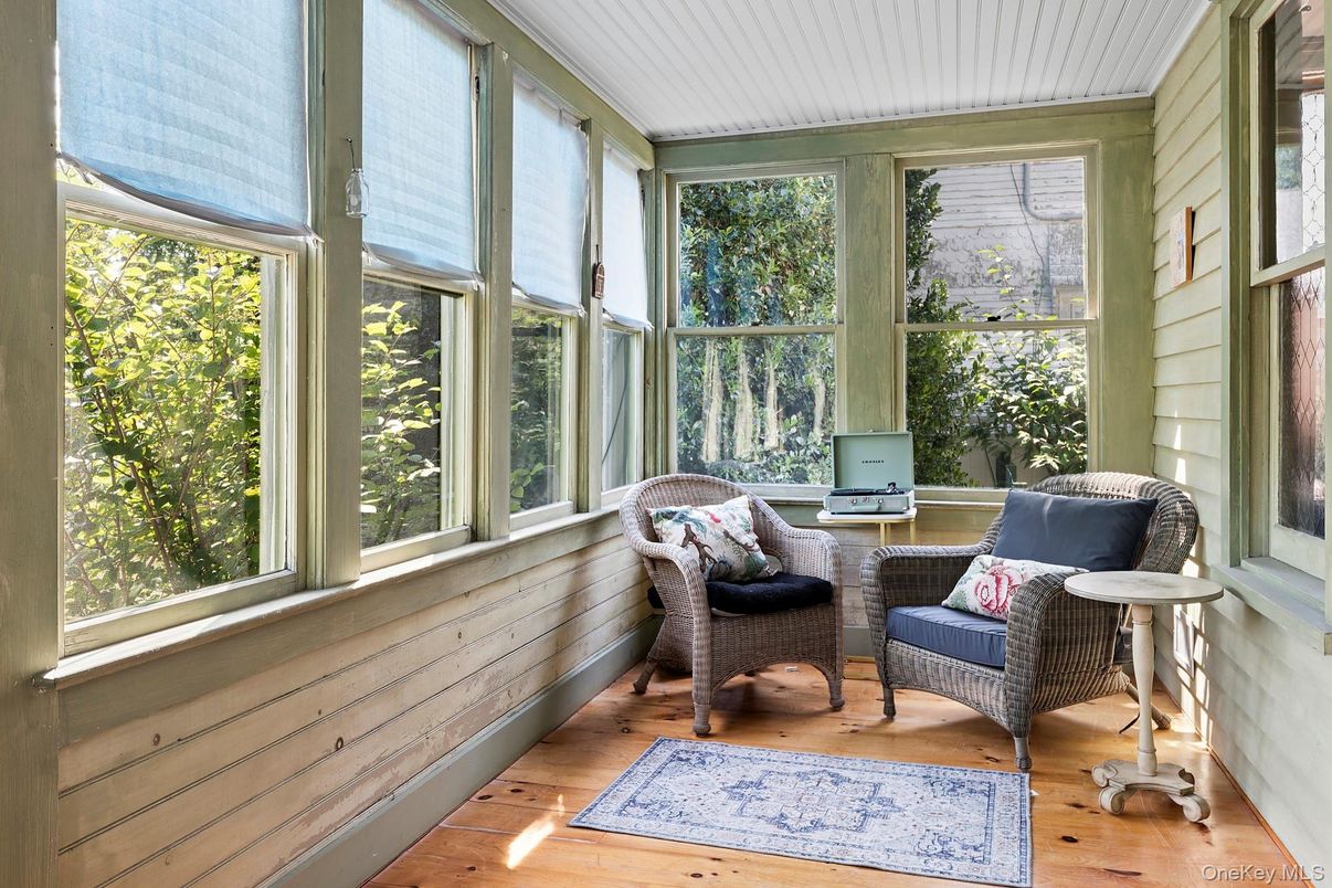 Home Office, Interior, Sun Room, Wood Texture Flooring