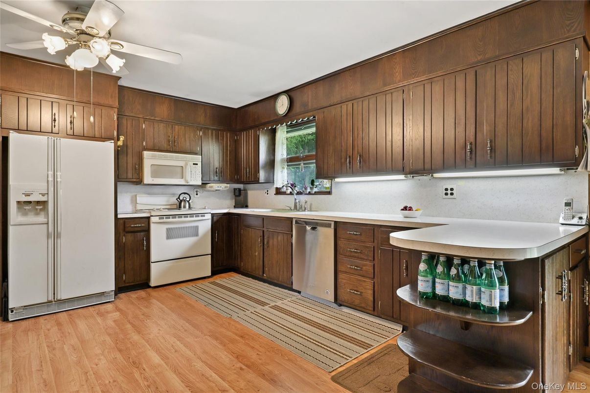 Interior, Kitchen, Wood Texture Flooring