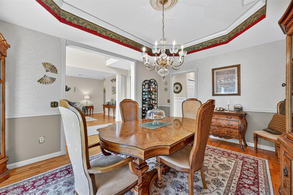 Chandelier, Dining room, Interior, Wood Texture Flooring
