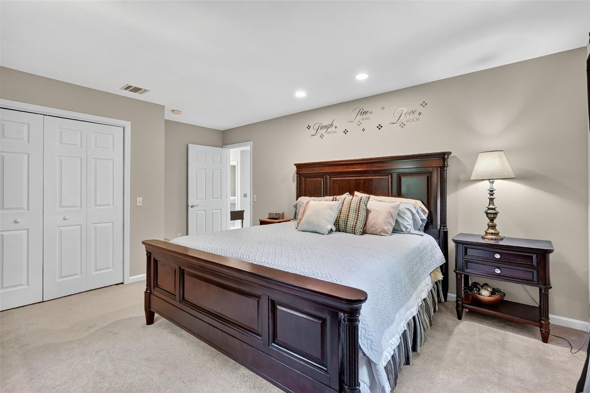 Bedroom, Interior, Recessed Lighting