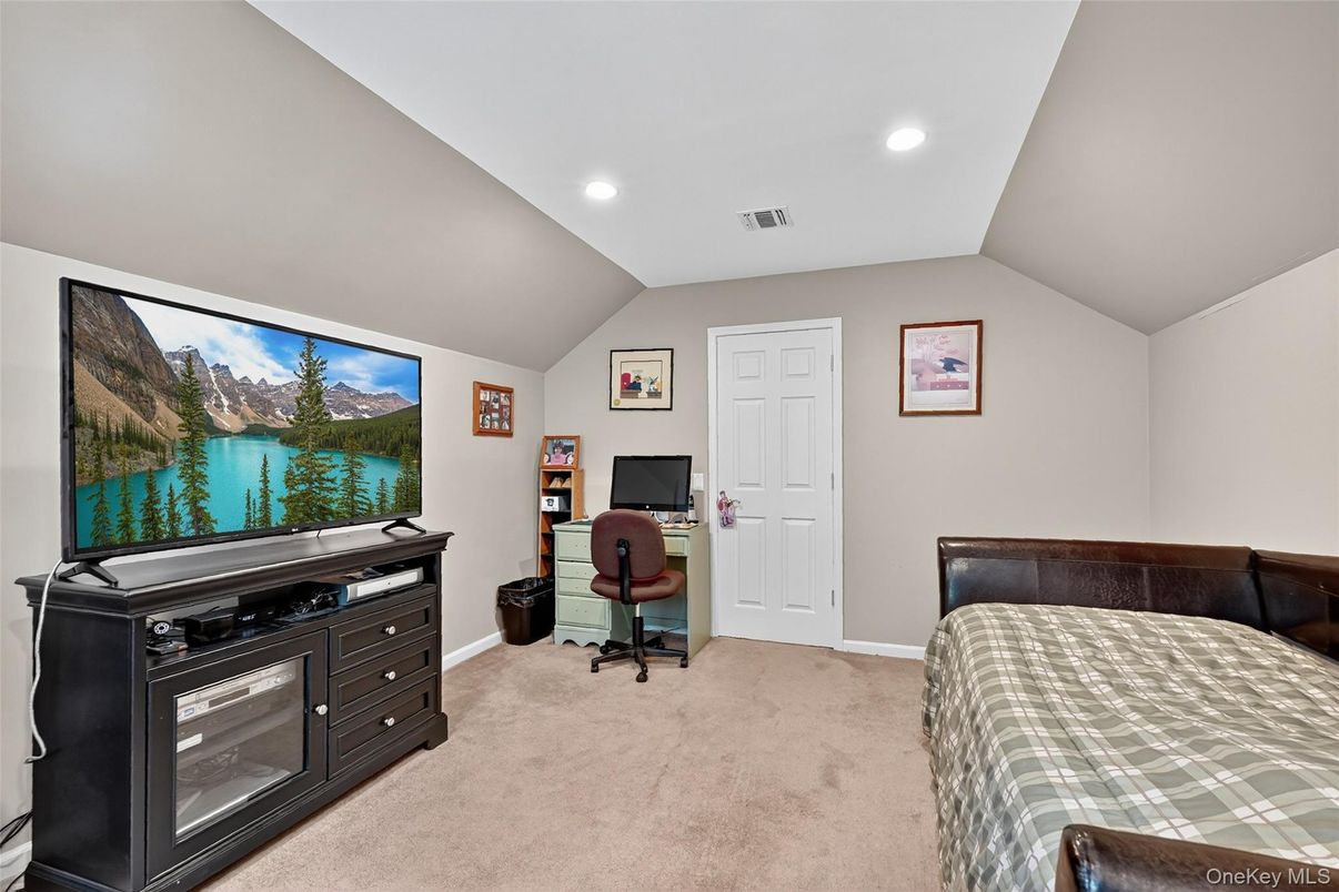 Bedroom, Home Office, Interior, Recessed Lighting
