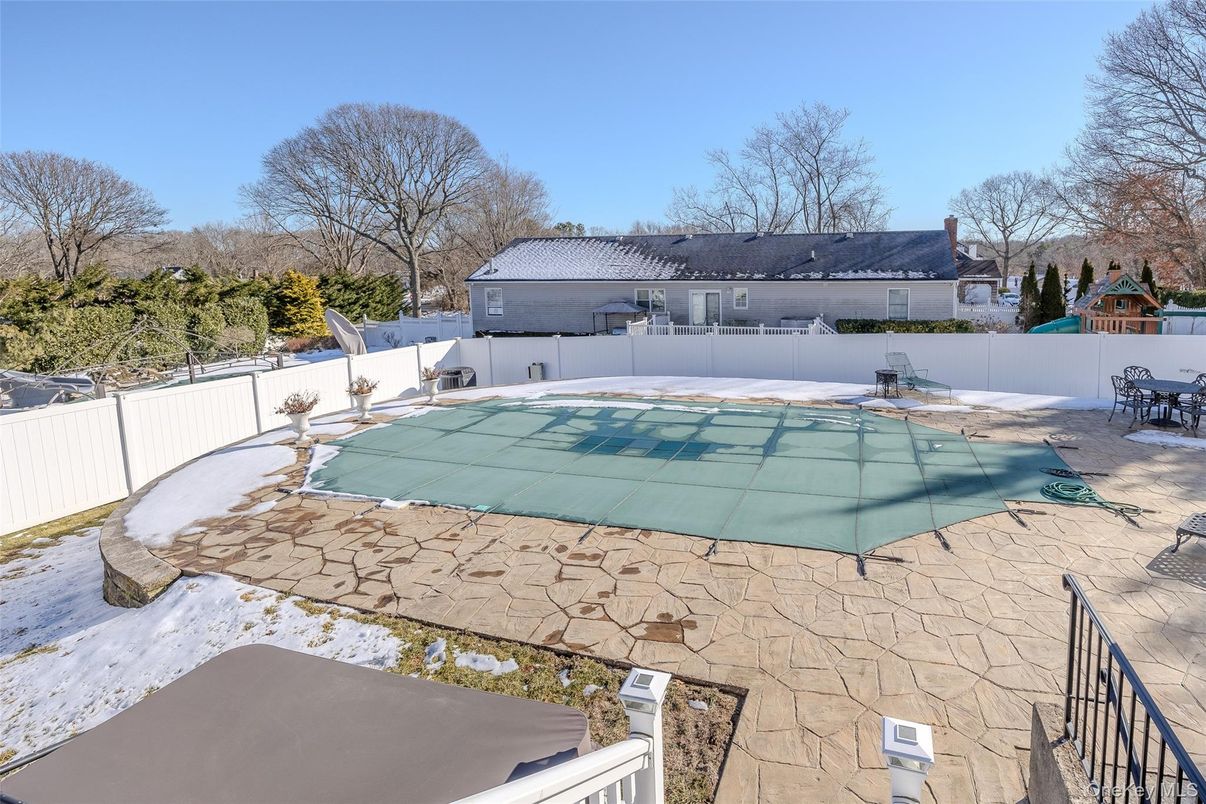 Backyard, Exterior, Pool