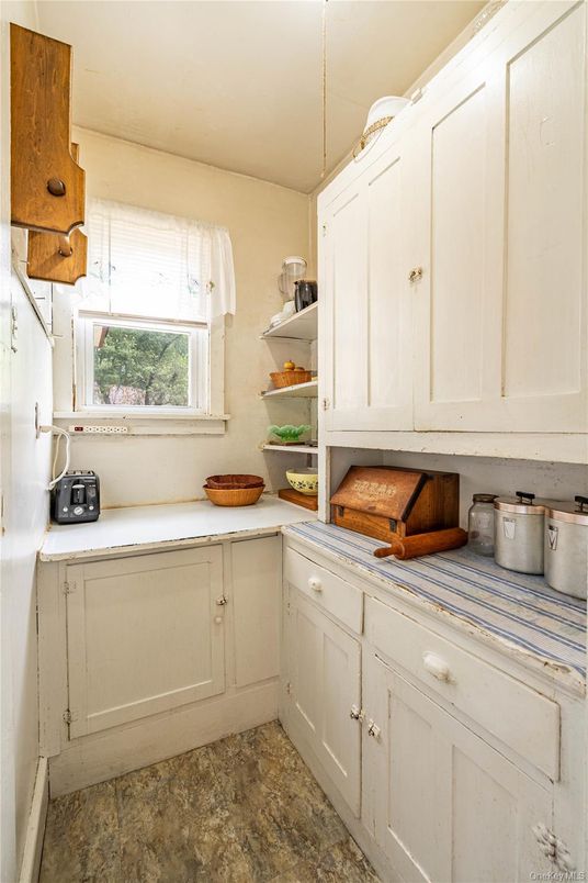 Interior, Kitchen, Tile Countertops