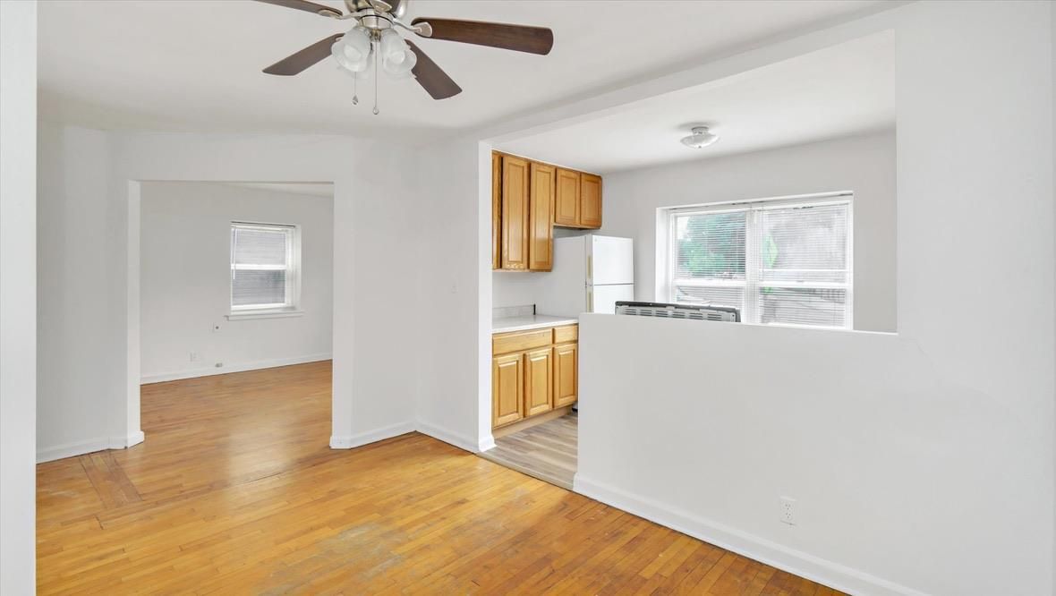 Empty room, Interior, Kitchen, Wood Texture Flooring