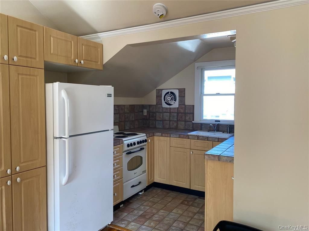 Interior, Kitchen, Tile Countertops