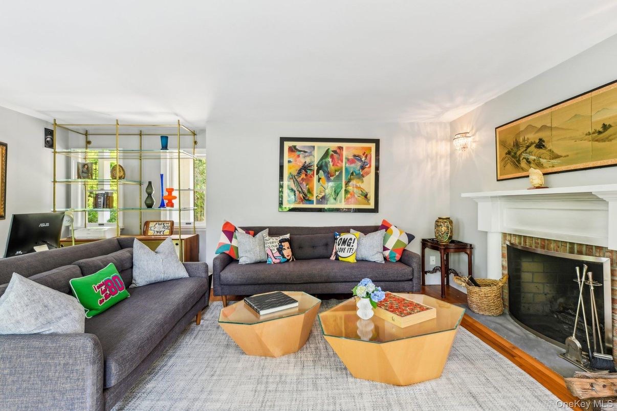 Fireplace, Interior, Living room