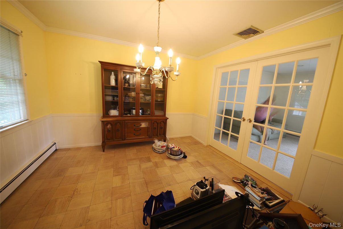 Chandelier, Interior, Wood Texture Flooring