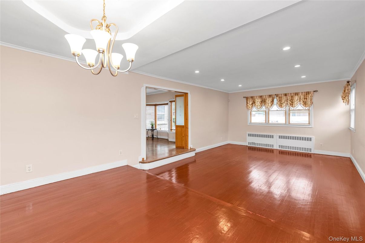 Chandelier, Empty room, Interior, Recessed Lighting, Wood Texture Flooring