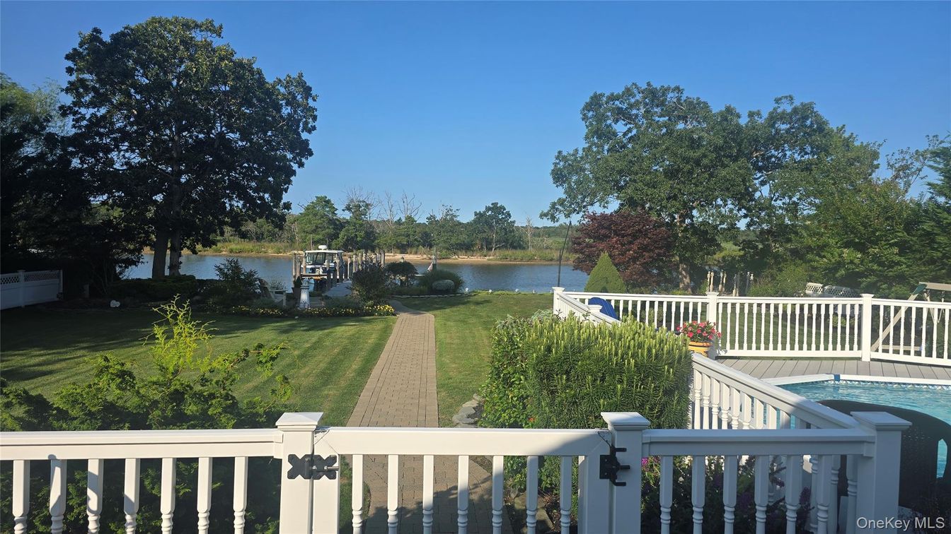 Exterior, Water