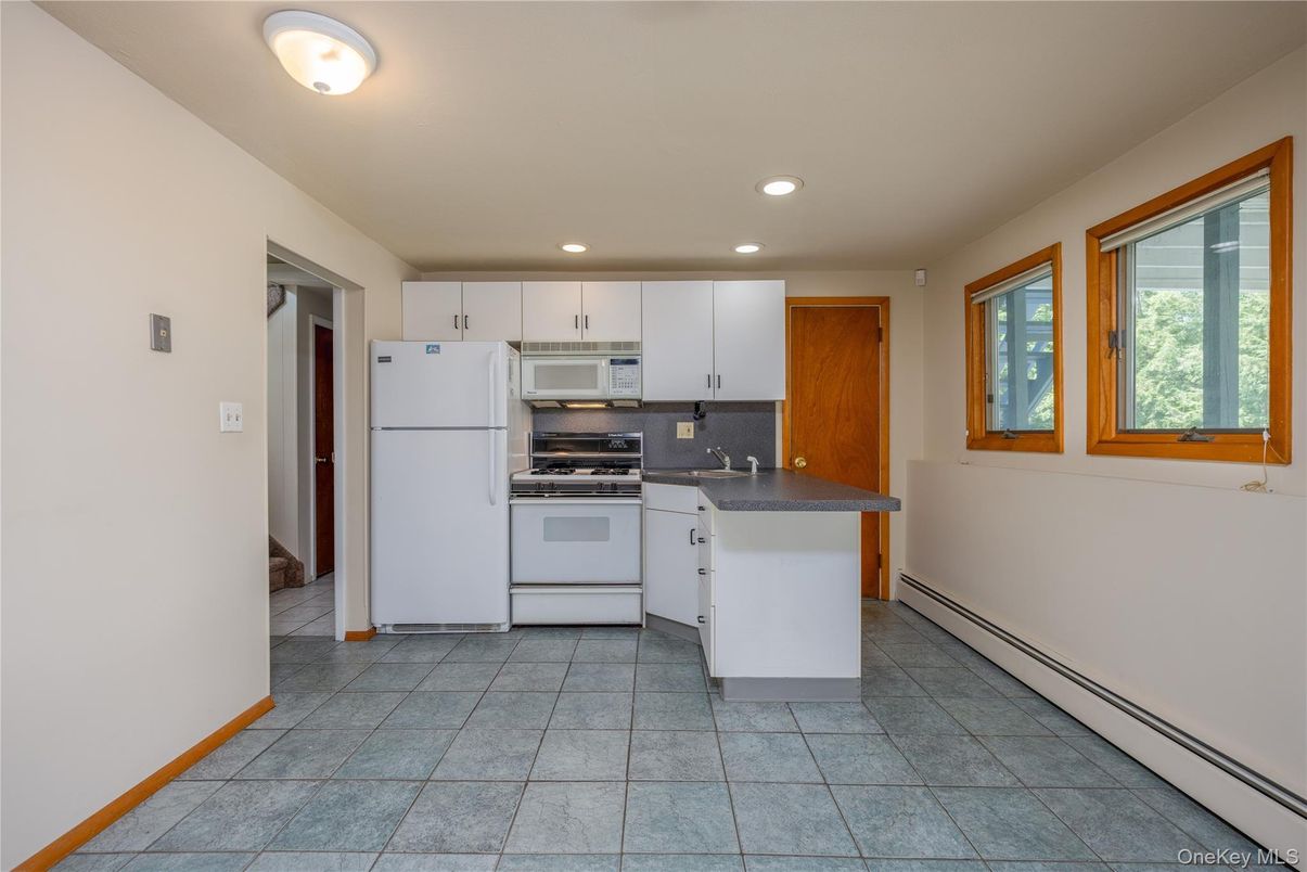 Interior, Kitchen, Recessed Lighting