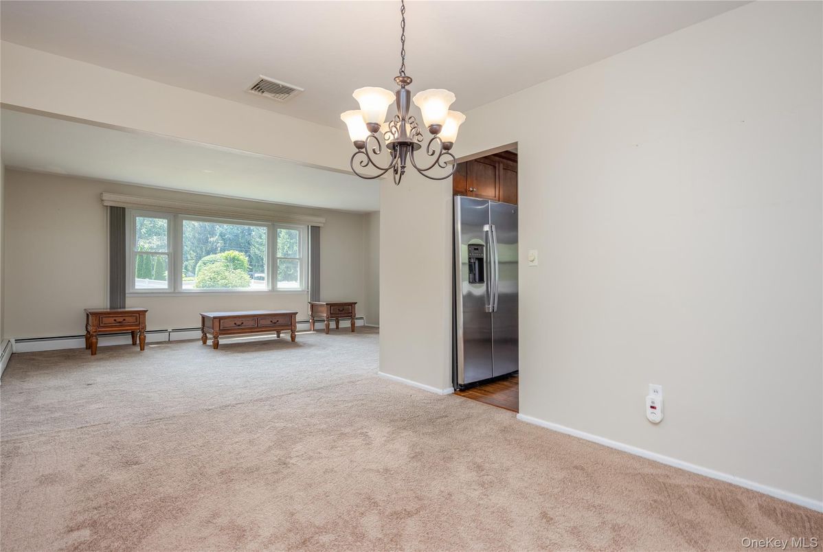 Chandelier, Empty room, Interior, Stainless Steel Appliances