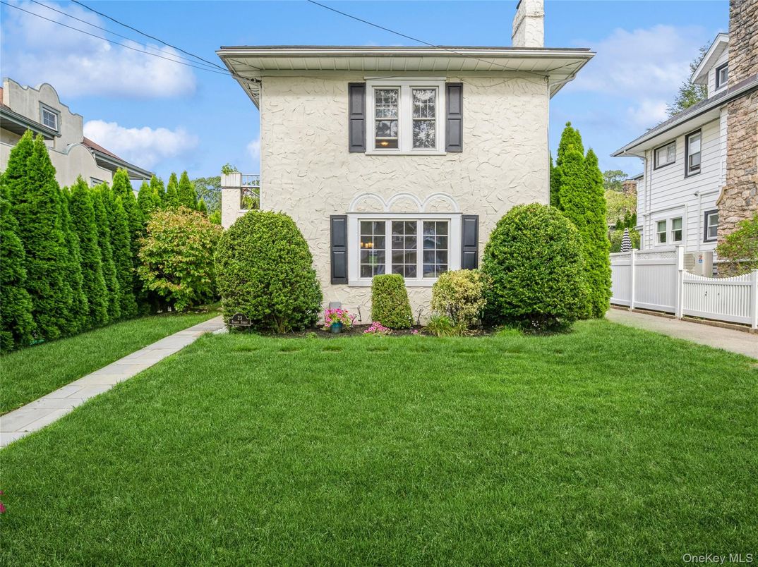 Backyard, Exterior, Facade, Georgian