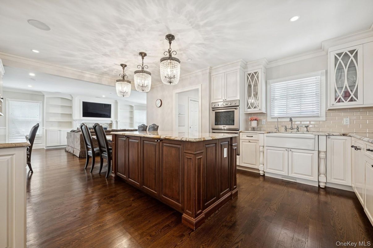 Chandelier, Interior, Kitchen, Recessed Lighting, Stainless Steel Appliances, Wood Texture Flooring