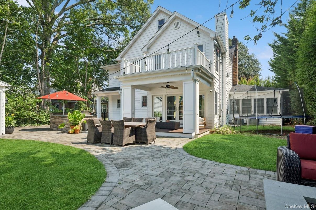 Backyard, Exterior, Playground