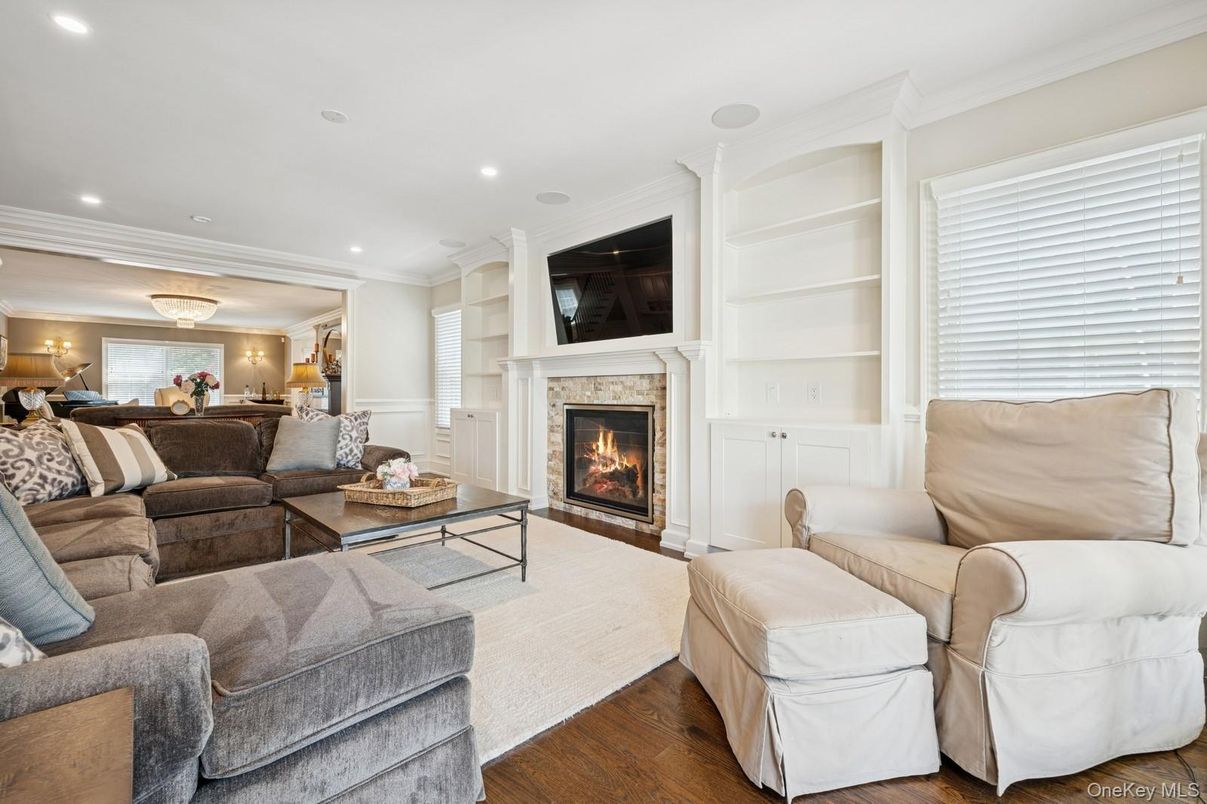 Fireplace, Interior, Living room, Recessed Lighting, Wood Texture Flooring