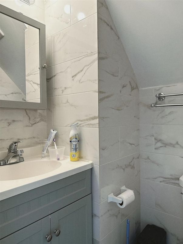 Bathroom, Interior, Marble Walls