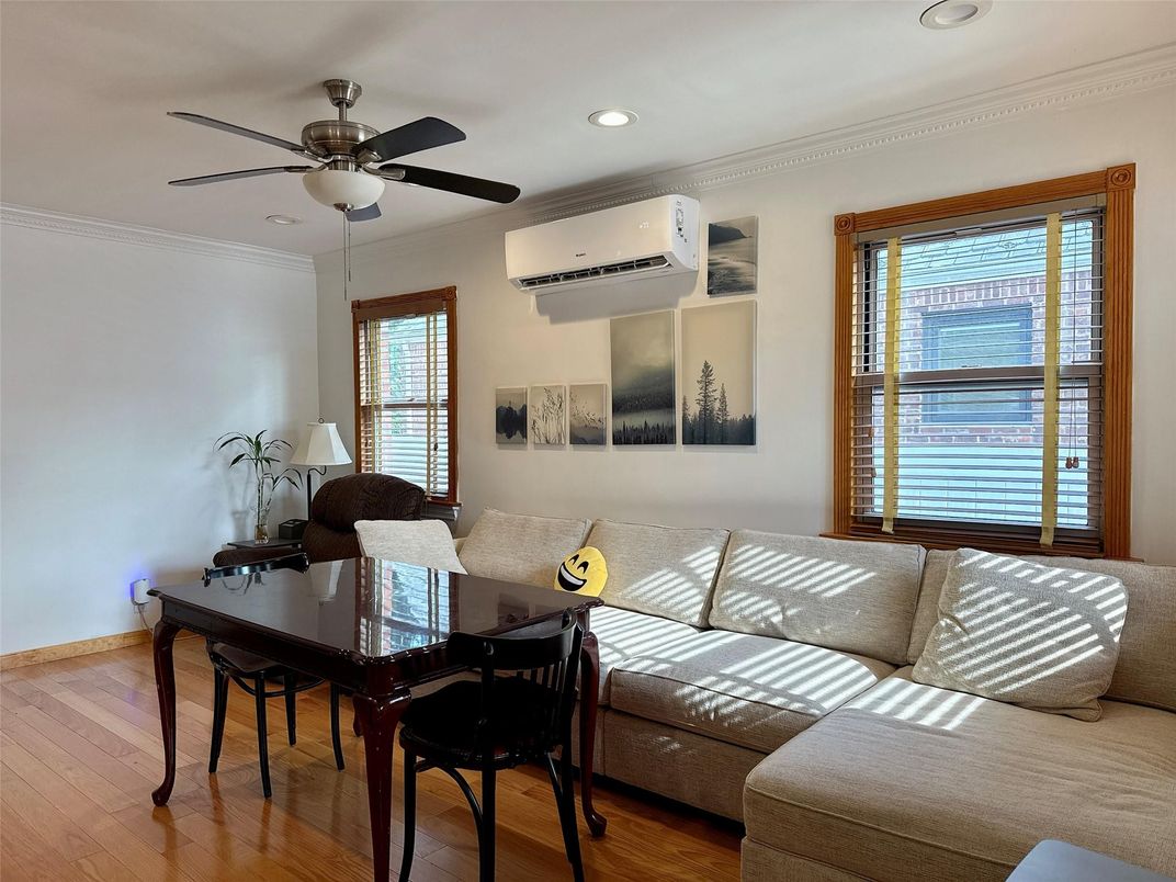 Dining room, Interior, Living room, Recessed Lighting, Wood Texture Flooring